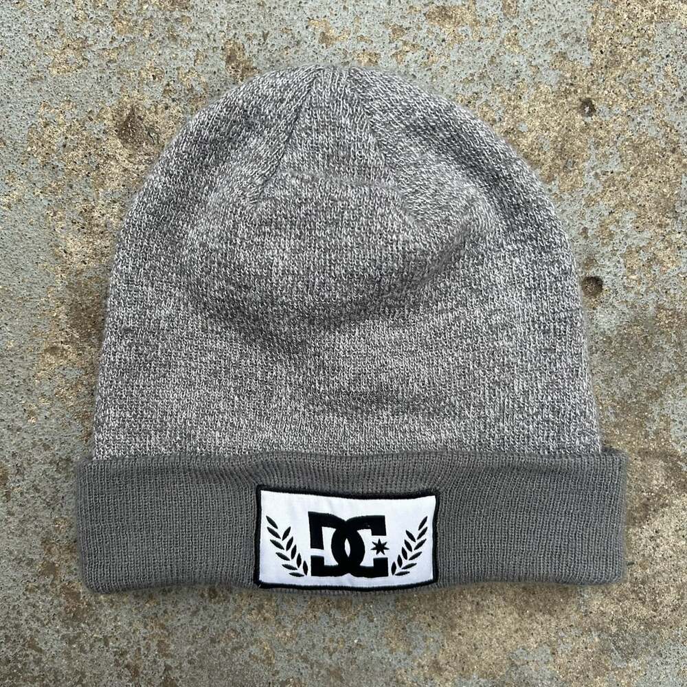 Y2K DC Shoes Beanie Hat Skater